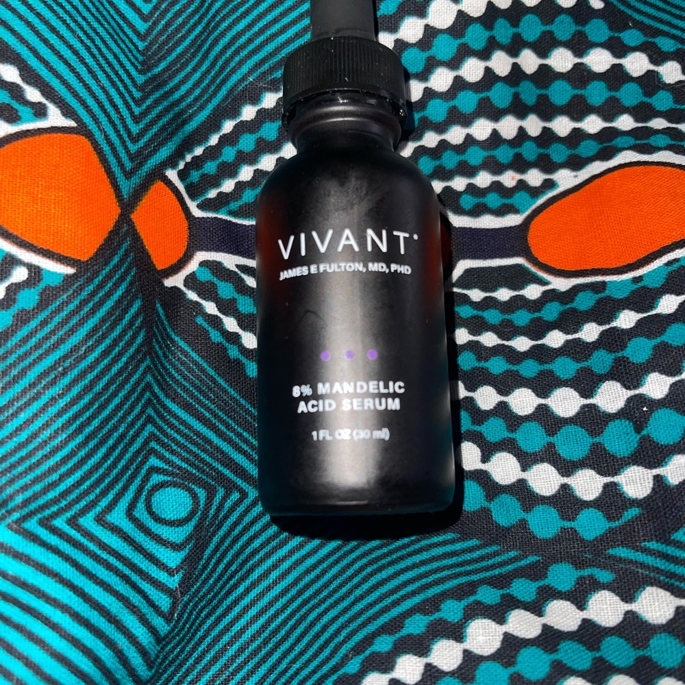 Black Acne & Blemish Serum